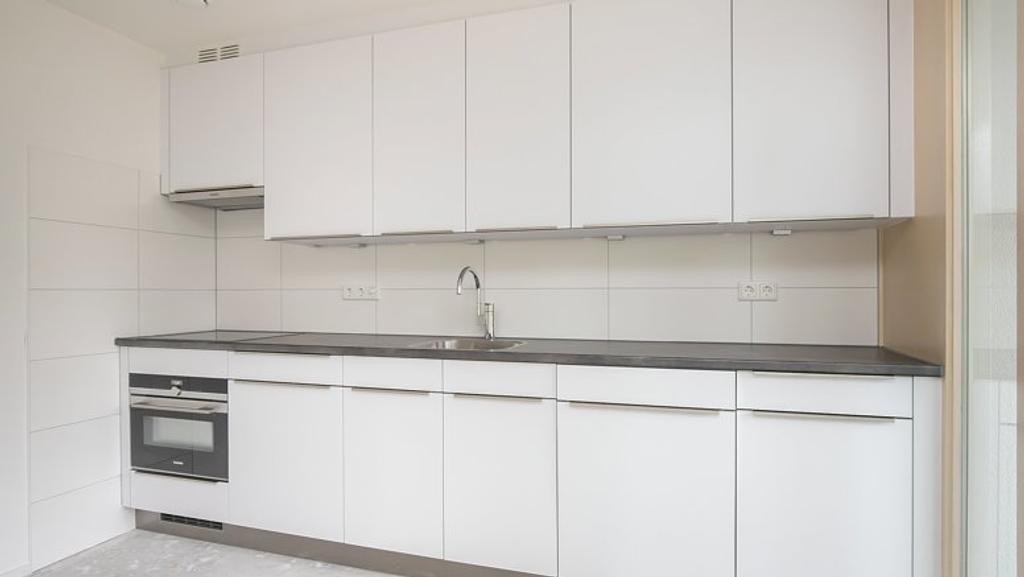 Licht 3-kamerappartement met balkon - Afbeelding 3