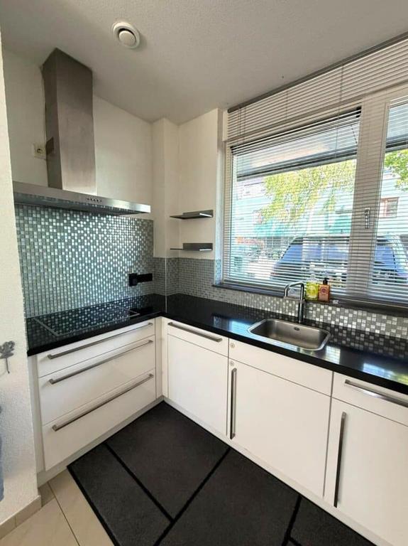 Gemeubileerd herenhuis met 4 slaapkamers - Afbeelding 8