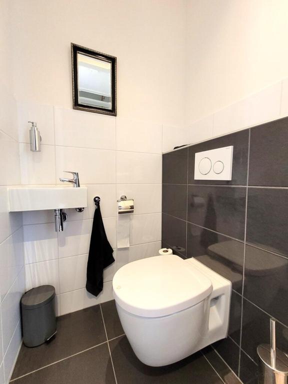 Semi-detached house of 198 m² with A++ label in Son - Image 4