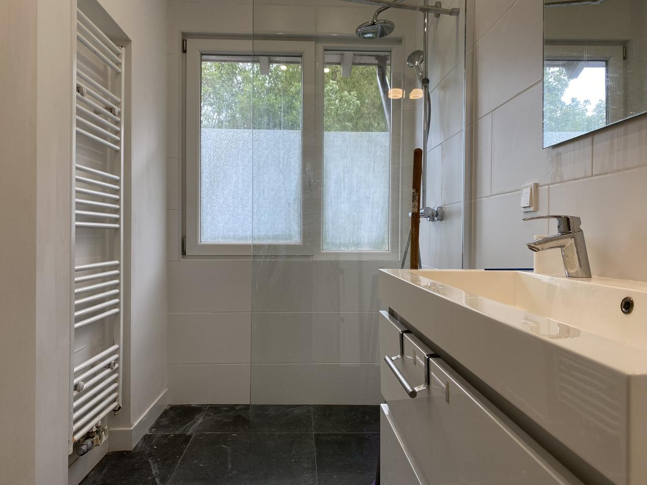 4-room apartment with balcony in Carnisse - Image 7