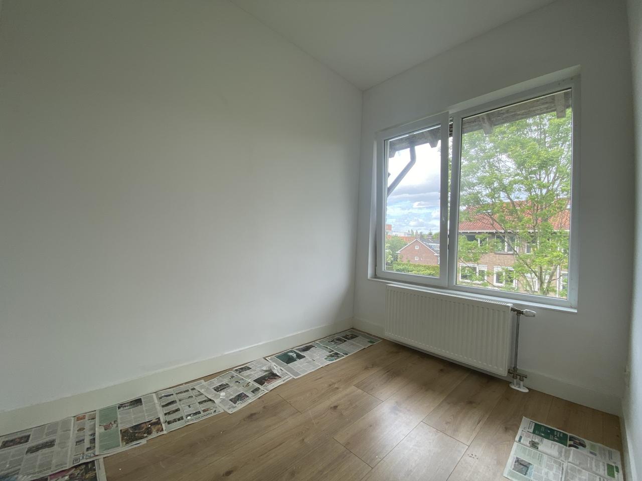 4-room apartment with balcony in Carnisse - Image 6