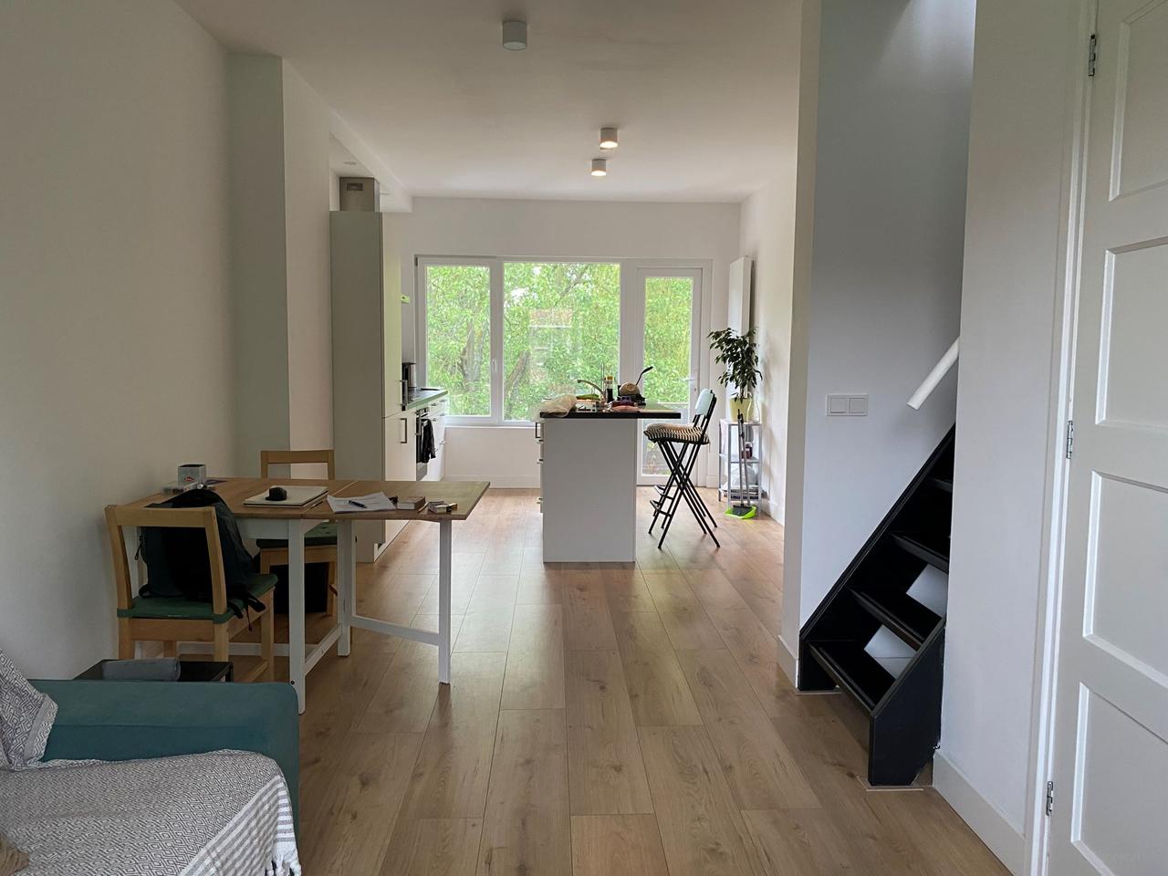 4-room apartment with balcony in Carnisse - Image 5