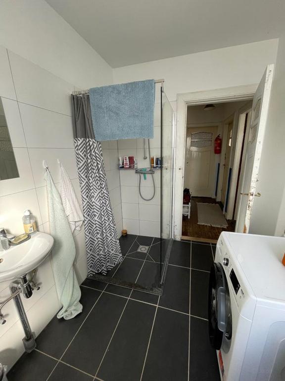 Student Room of 15 m2 with Garden in Scharn - Image 7