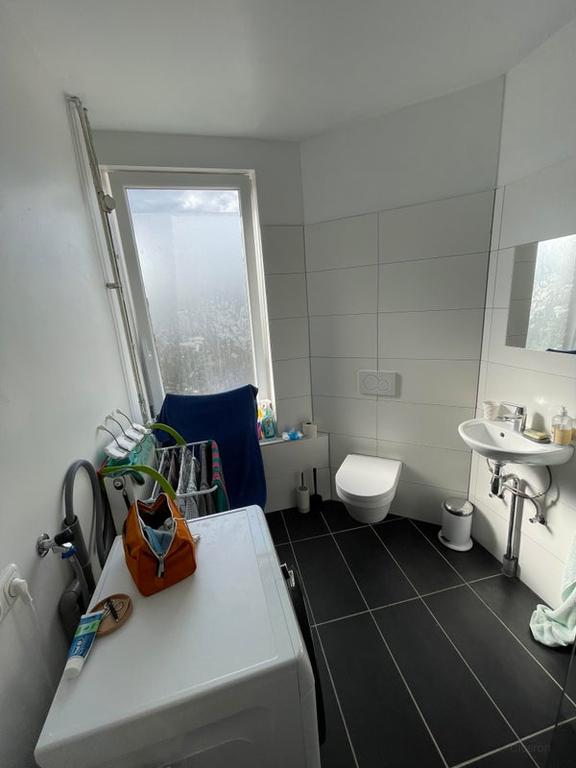 Student Room of 15 m2 with Garden in Scharn - Image 6