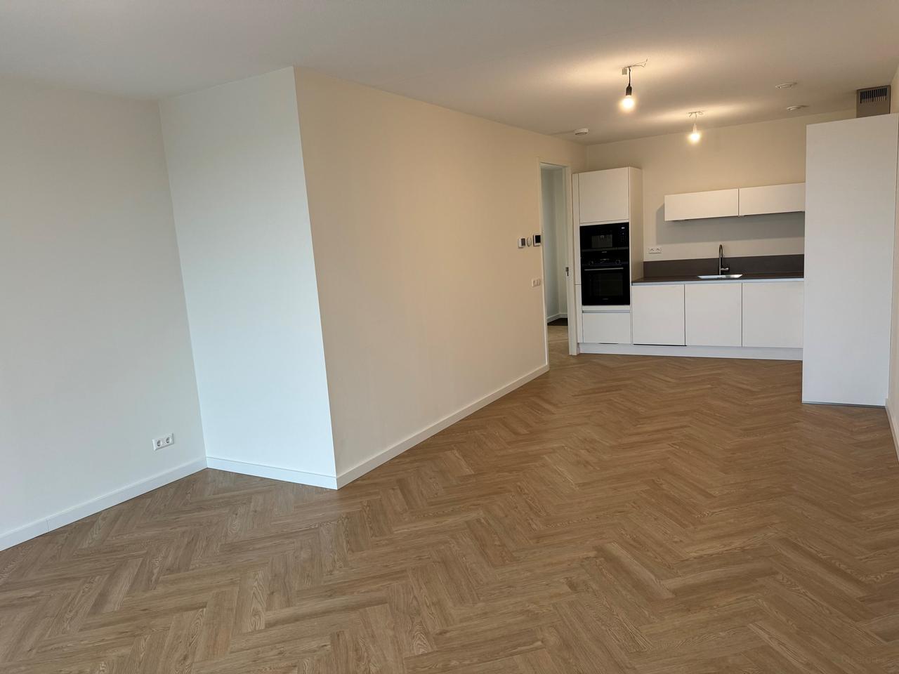 4-room apartment with balcony in Haarlem - Image 2