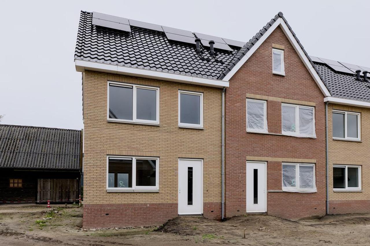 Eengezinswoning met tuin in Laren - Afbeelding 1