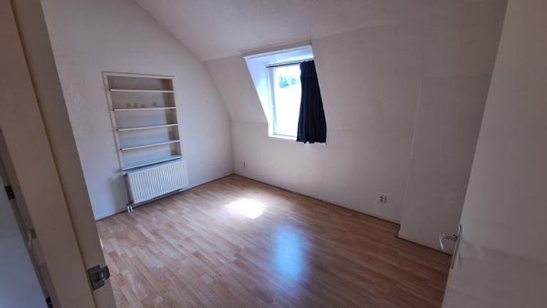 1-bedroom apartment near Vught center - Image 8