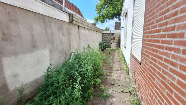 1-bedroom apartment near Vught center - Image 14