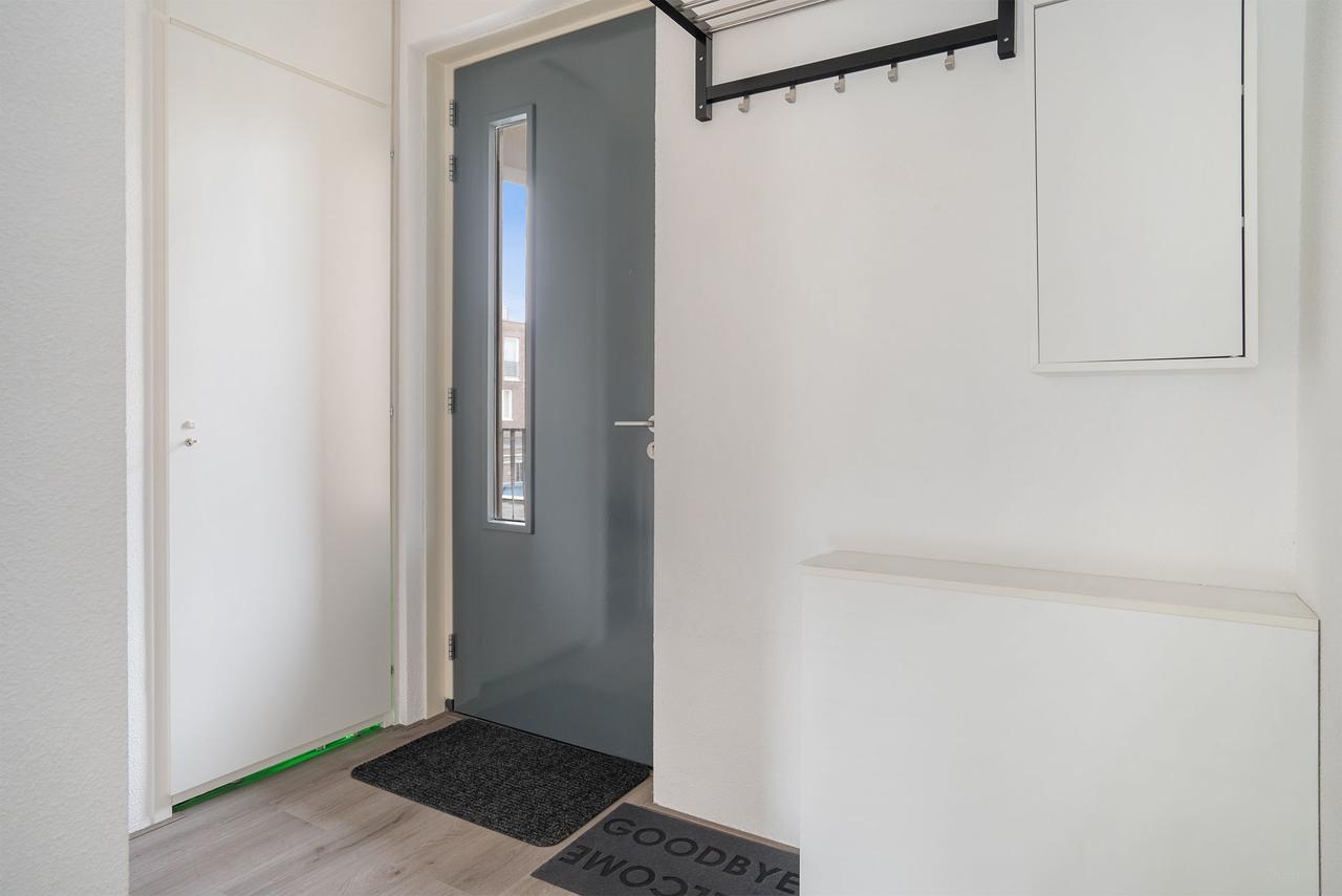 Gemeubileerd 3-kamerappartement met balkon - Afbeelding 16