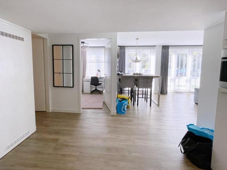 3-room apartment with terrace in Leiden - Image 7