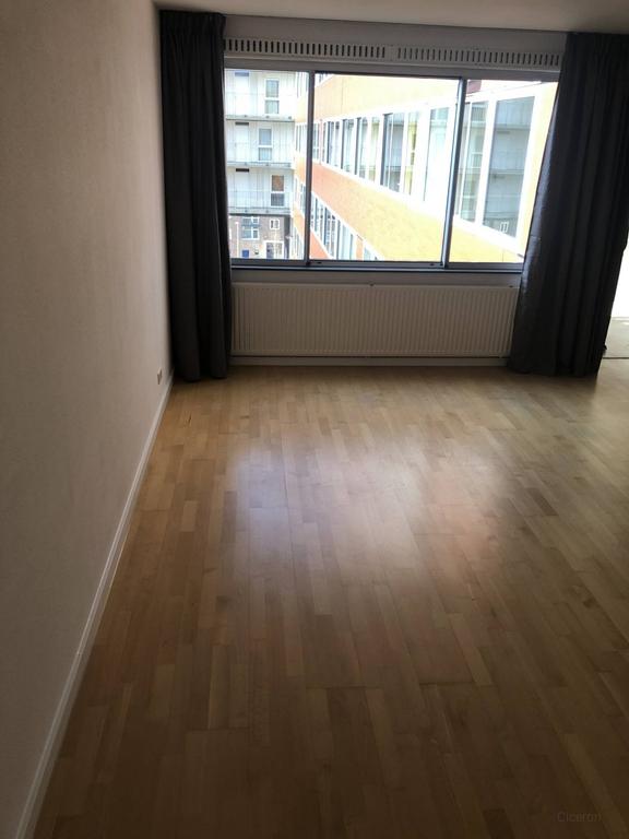 Licht 5-kamerappartement in Osdorp - Afbeelding 18