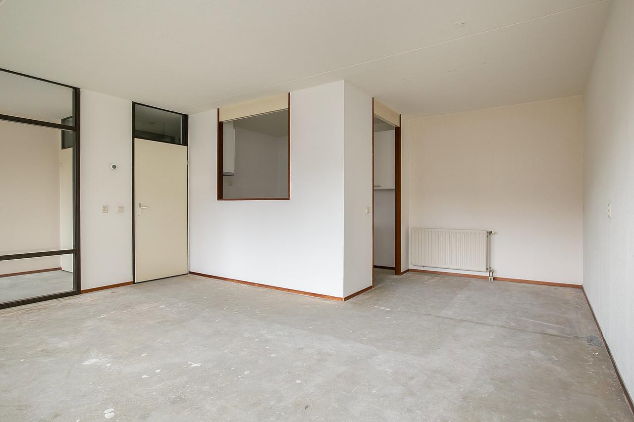 Apartment with balcony in the heart of Tilburg - Image 8
