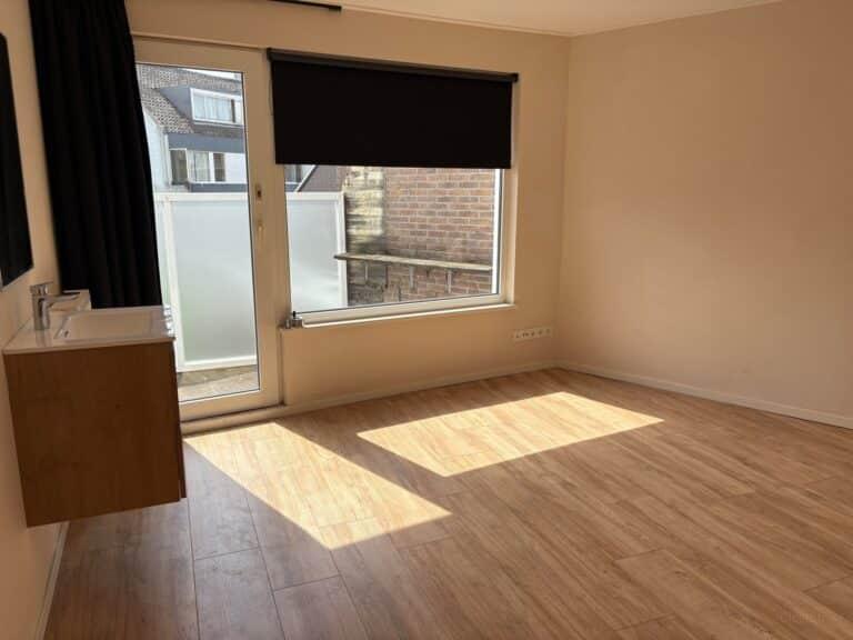 Eengezinswoning met balkon aan de Haagweg in Breda - Afbeelding 8