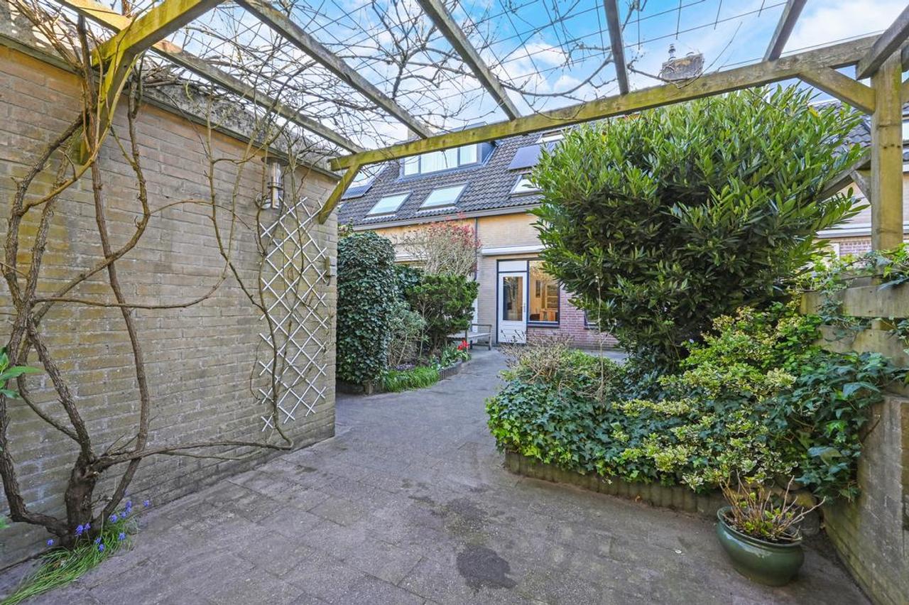 Terraced House at Weteringpark - Image 2