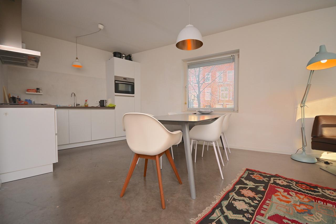 Gemeubileerd 3-kamerappartement in Helpman - Afbeelding 6