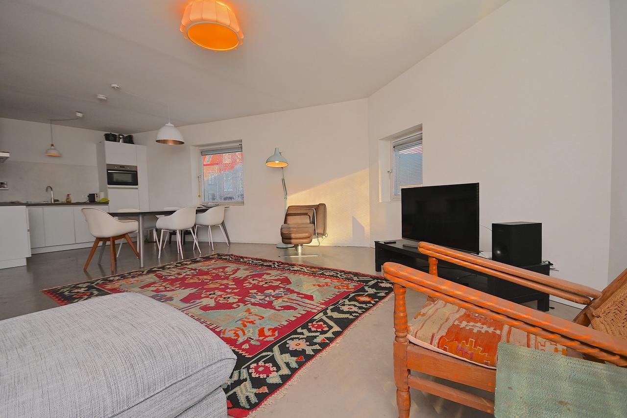 Gemeubileerd 3-kamerappartement in Helpman - Afbeelding 5