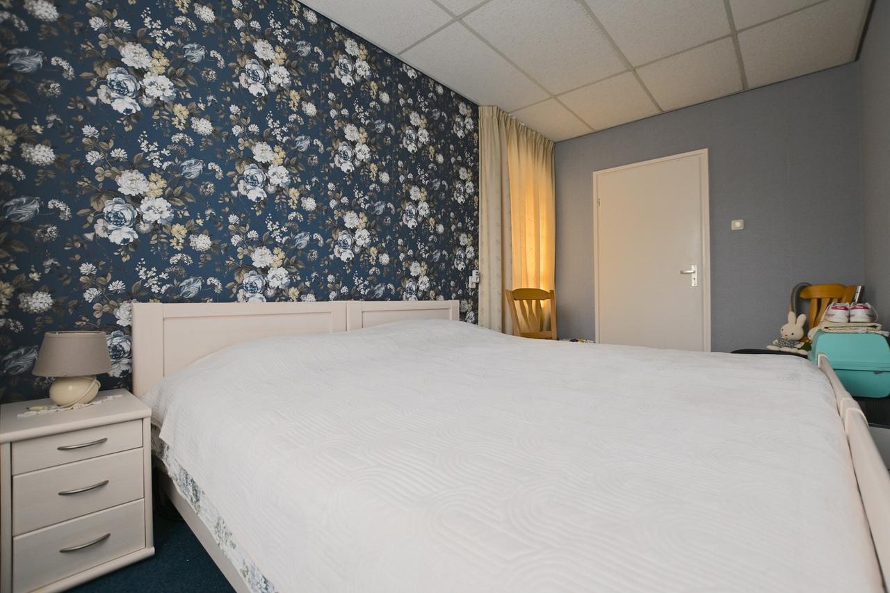 2-bedroom apartment with 2 balconies - Image 19