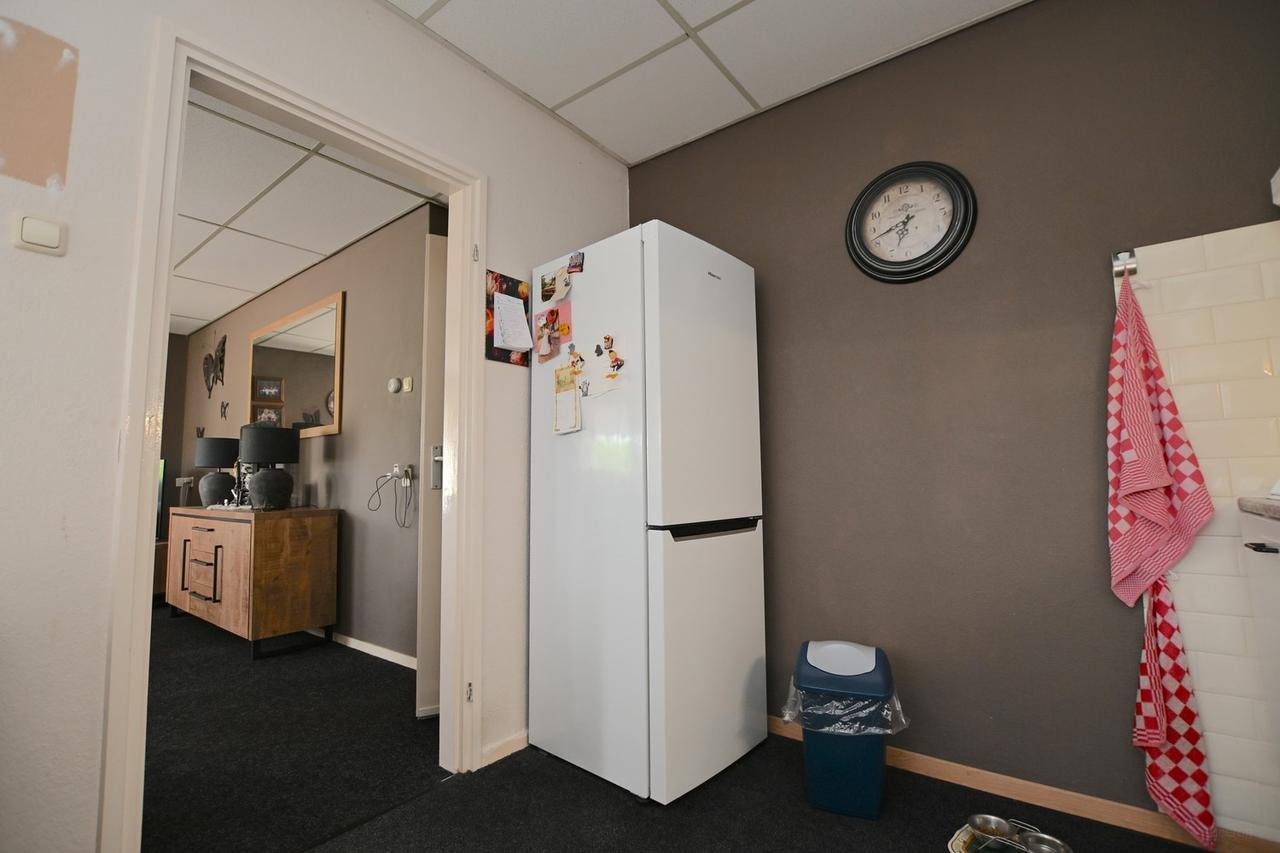 2-bedroom apartment with 2 balconies - Image 10