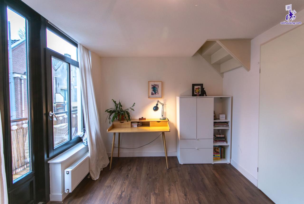 Furnished Apartment in Czaar Peterbuurt - Image 14