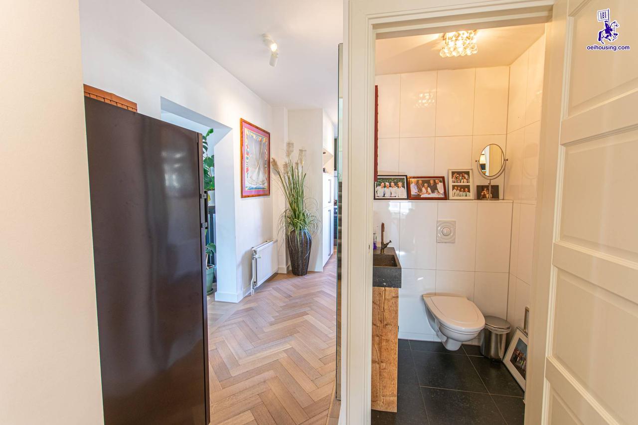 Temporary corner apartment in Oud-Zuid - Image 19