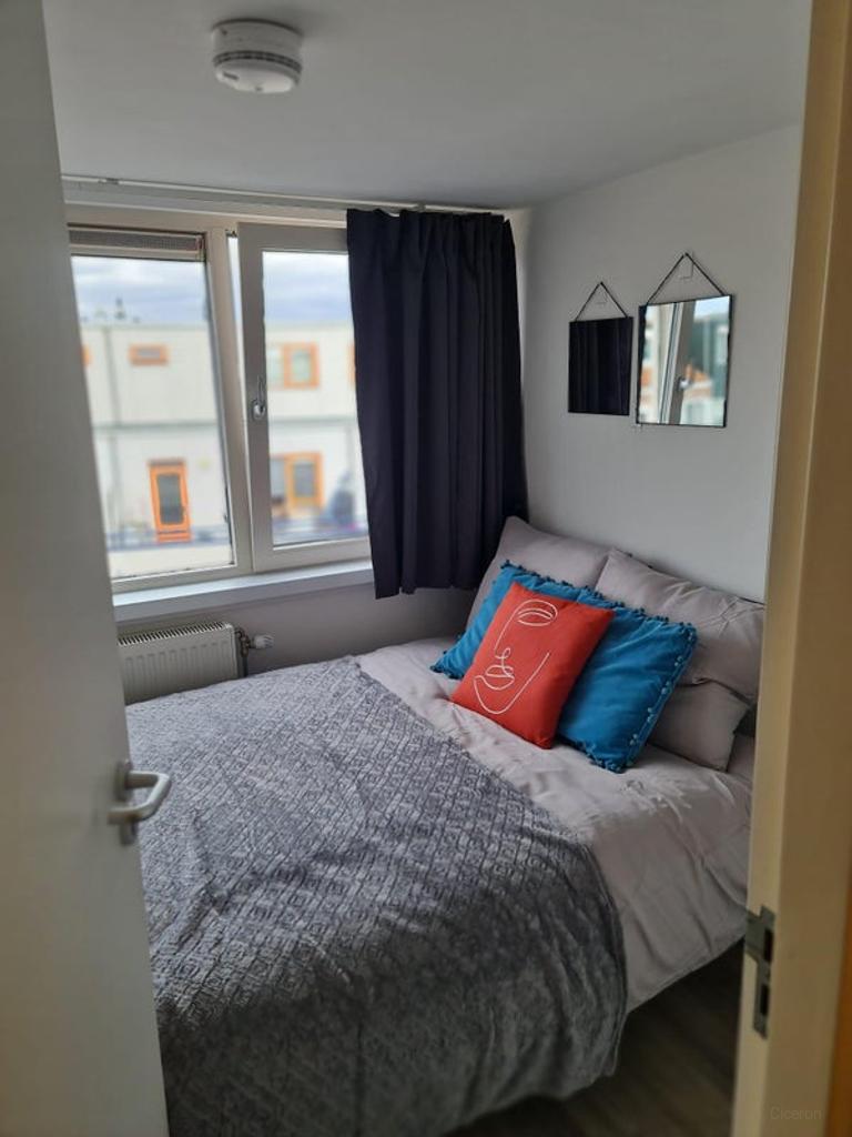 Furnished studio for one lady in Zuilen - Image 3