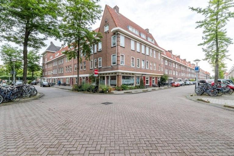 Benedenwoning met tuin in Amsterdam-Zuid - Afbeelding 1