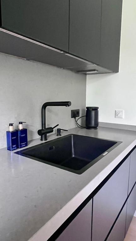 Gemeubileerd appartement aan het water - Afbeelding 5