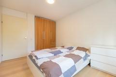 Bright corner apartment with 3 bedrooms - Image 16