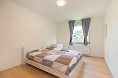 Bright corner apartment with 3 bedrooms - Image 14