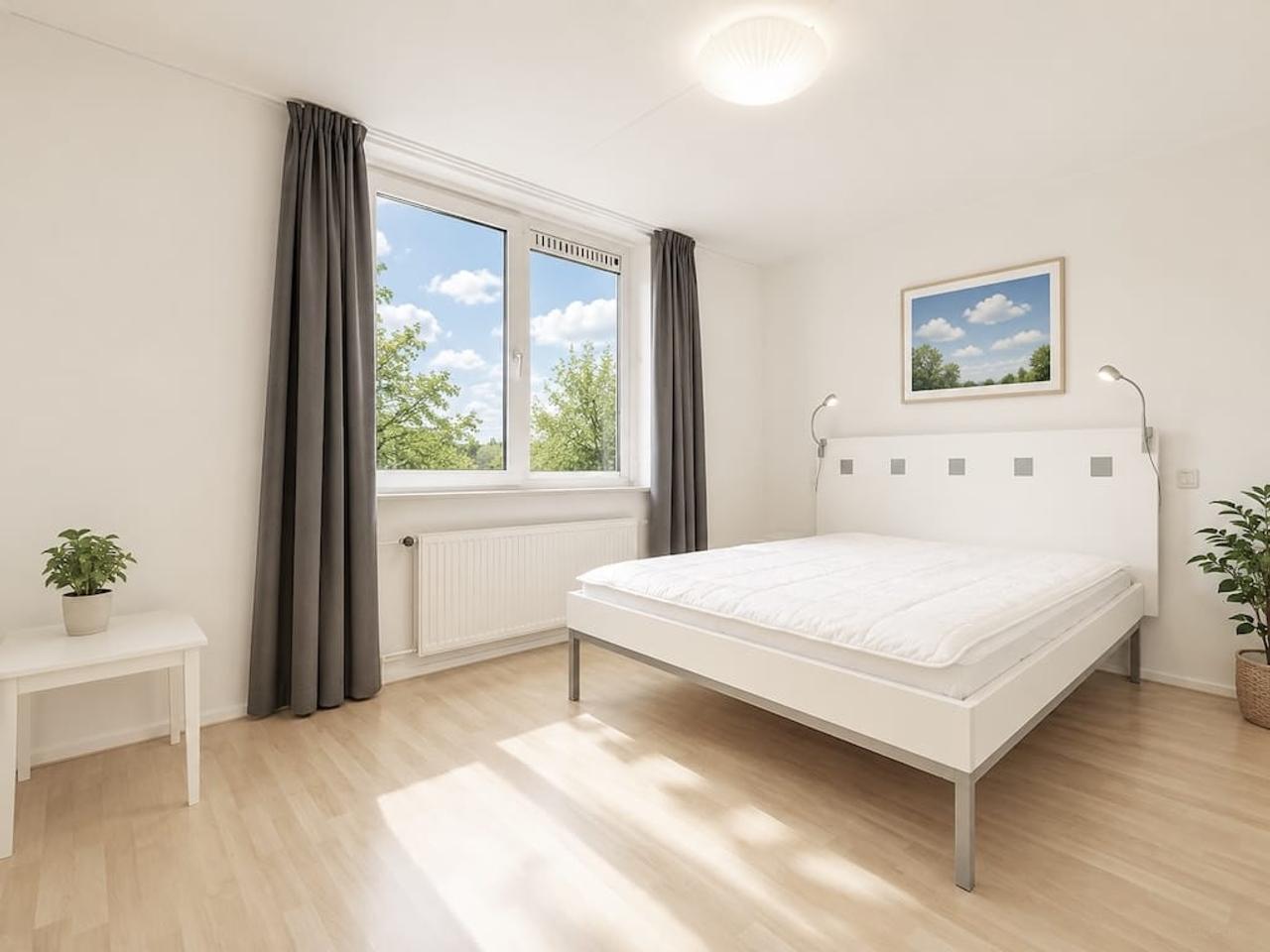 Furnished house with balcony in City Center - Image 5