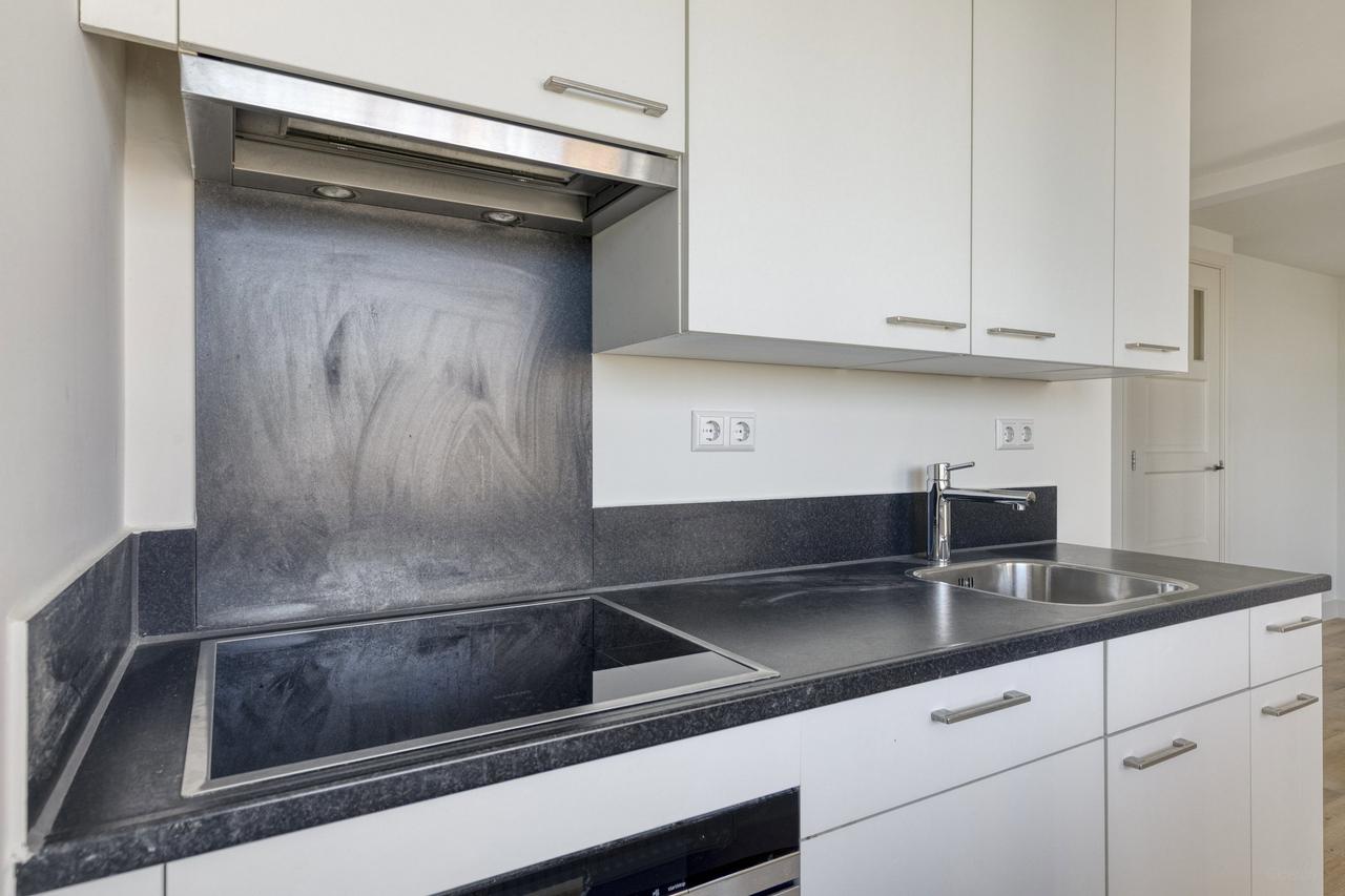 2-bedroom apartment with roof terrace - Image 17