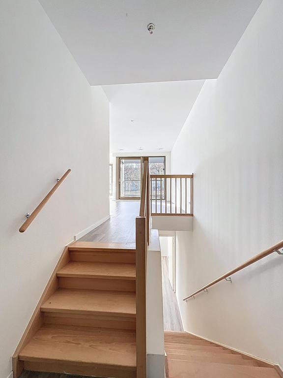 122 m² Live-Work Apartment in Oostenburg - Image 6