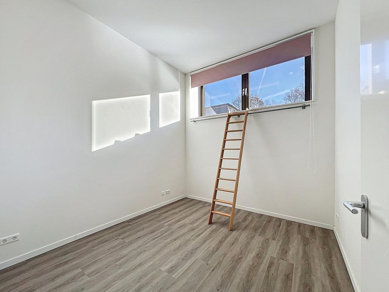 2-bedroom with Workspace in Oostenburg - Image 8