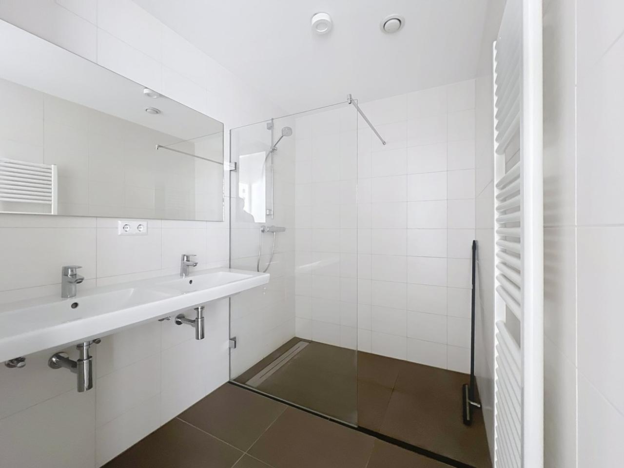 2-bedroom with Workspace in Oostenburg - Image 10