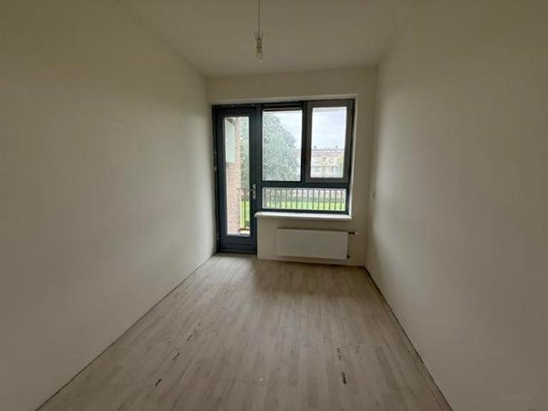 Energy label A apartment with balcony in Geuzenveld - Image 10