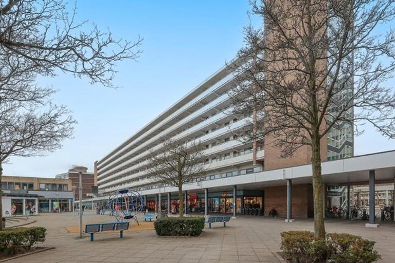 Appartement voor exact 3 delers aan Delflandplein - Afbeelding 1
