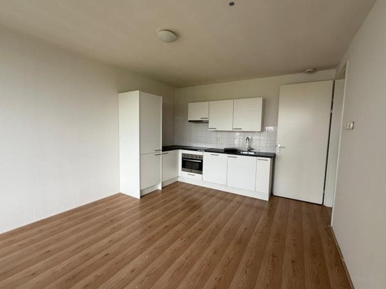 Appartement voor exact 3 delers aan Delflandplein - Afbeelding 4