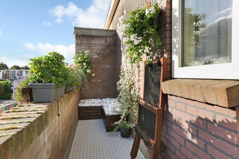 Furnished 2-bedroom apartment in Voorburg - Image 16