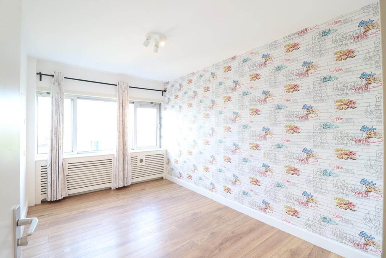 127 m² apartment for 2 students - Image 12