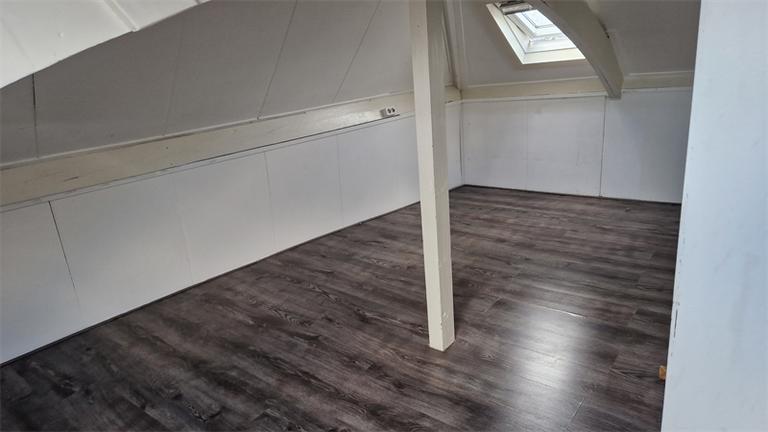 Tijdelijk 3-kamerappartement bij CS - Afbeelding 6