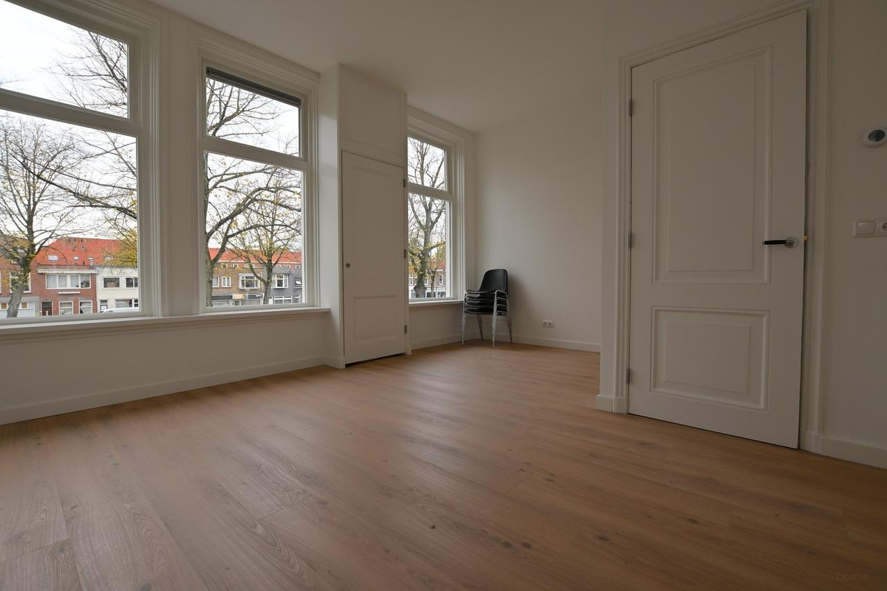 Drieslaapkamerappartement met dakterras - Afbeelding 2