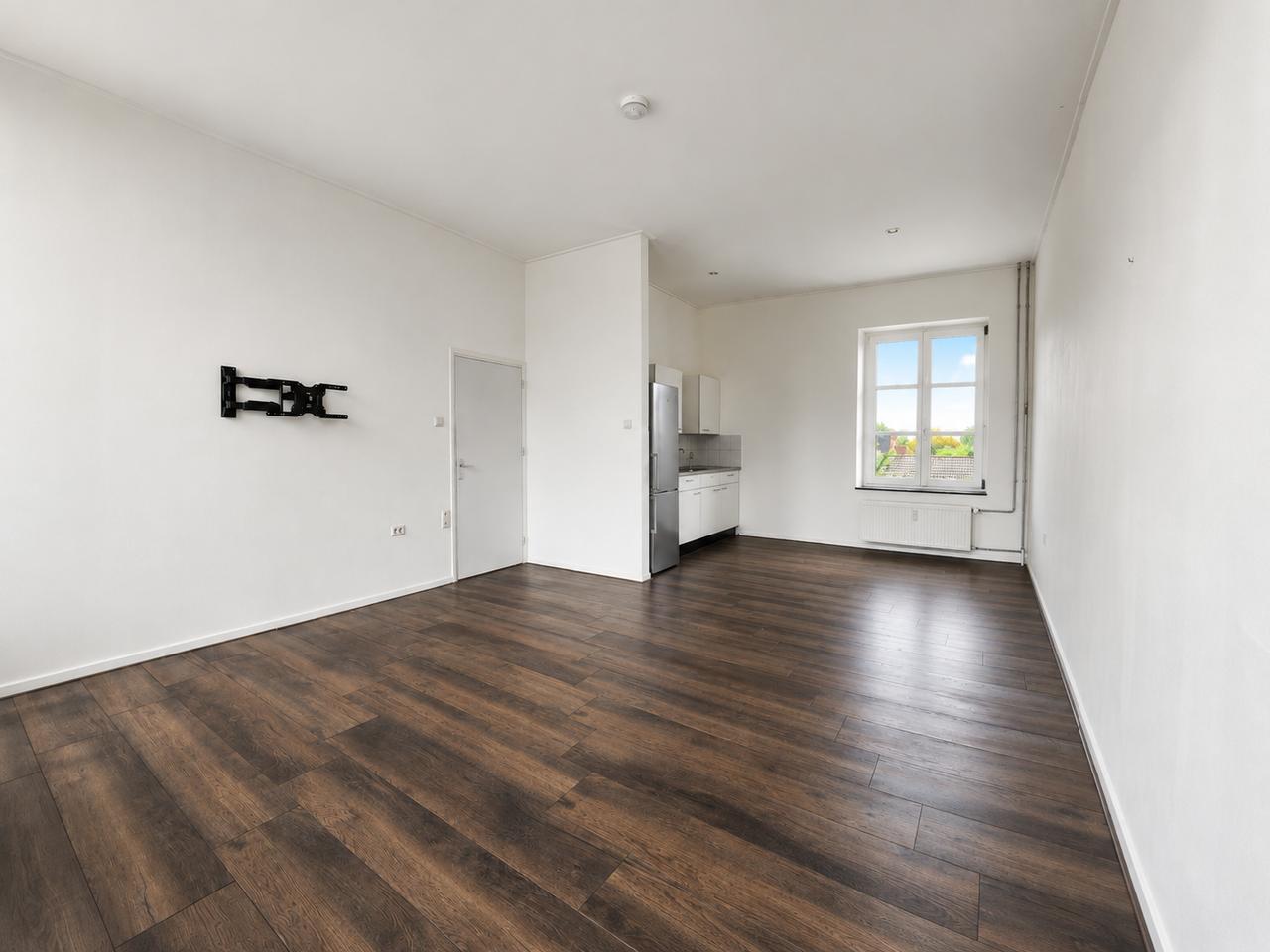 2-room apartment in former town hall - Image 5