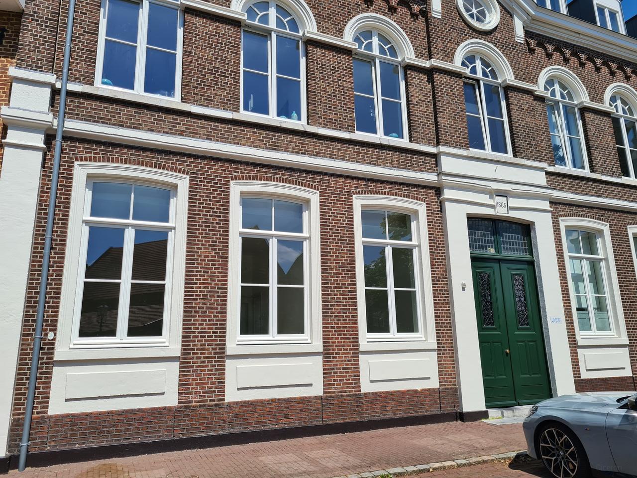 2-room apartment in former town hall - Image 1
