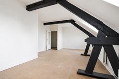 Apartment in former town hall Geulle - Image 4