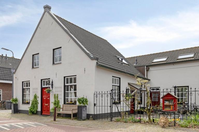 Gemeubileerd huis met tuin in Orthen - Afbeelding 1