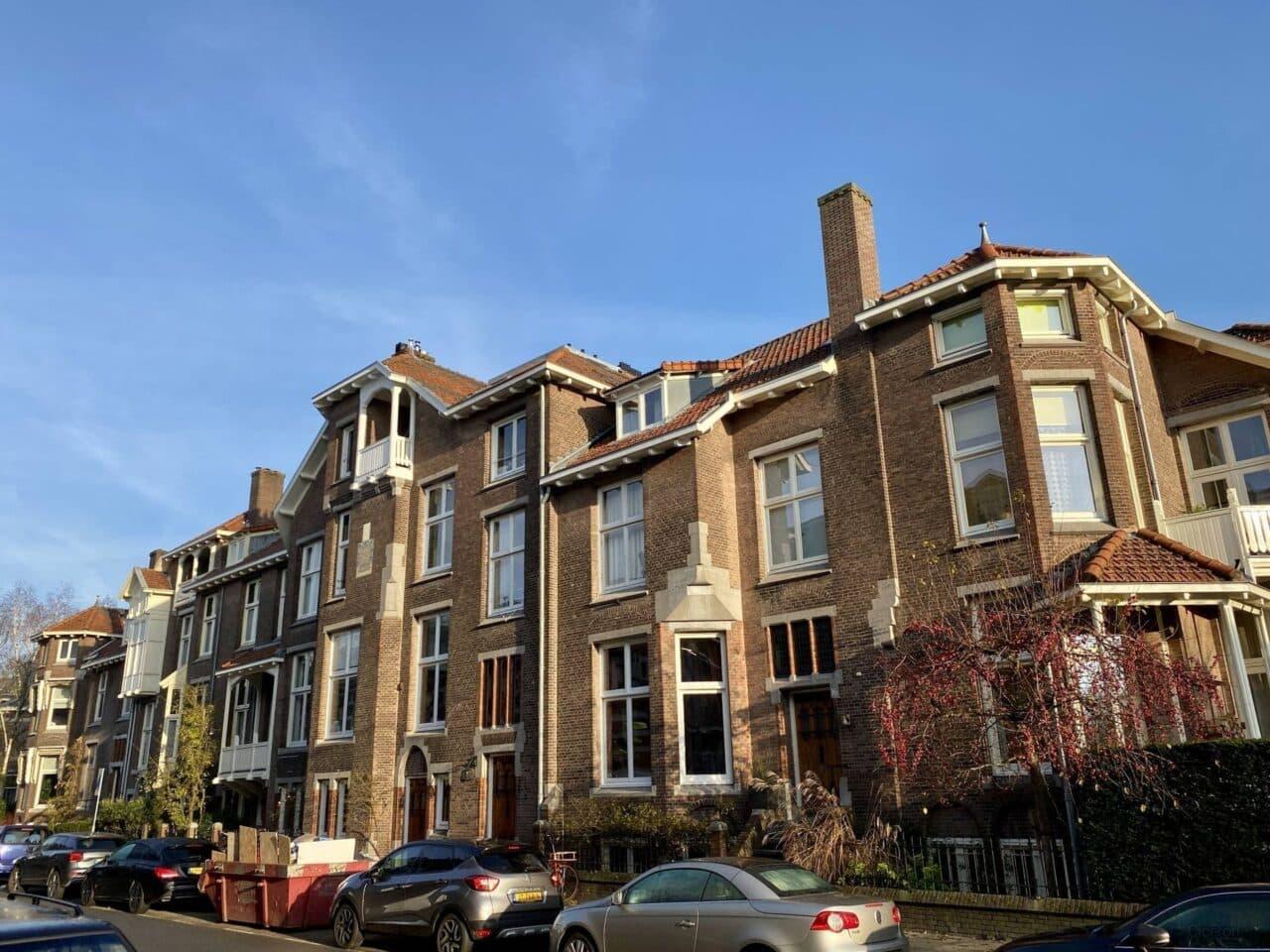Monumentaal appartement met tuin - Afbeelding 1