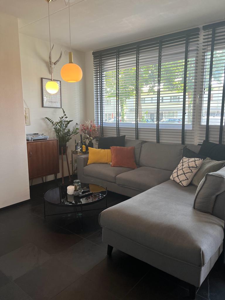84 m² apartment with terrace near the IJzeren Vrouw - Image 2