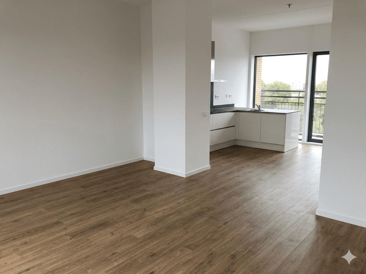 3-room apartment with unobstructed views - Image 8