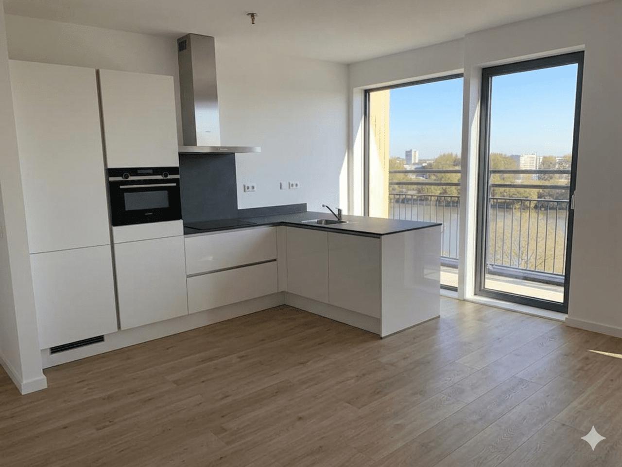 3-room apartment with unobstructed views - Image 7