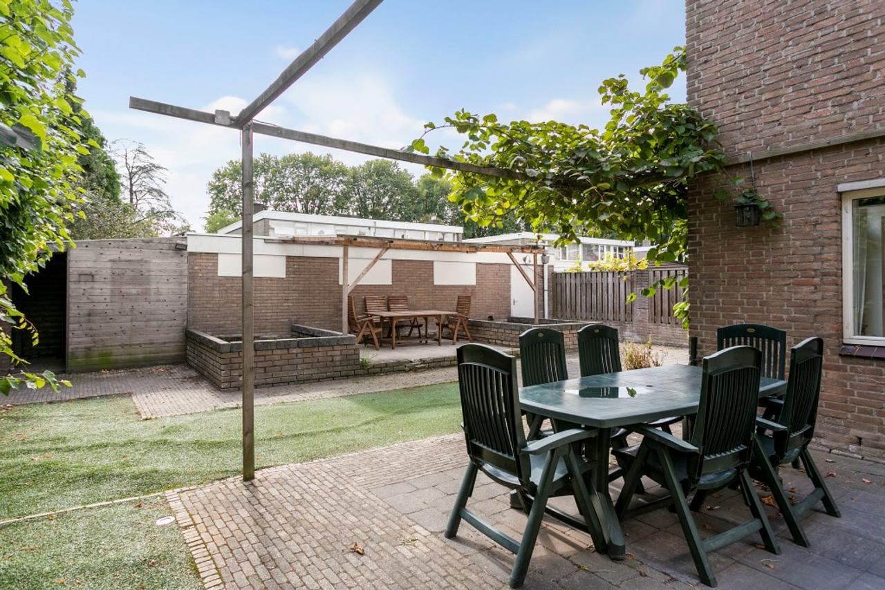 Hoekwoning met tuin en oprit in Eindhoven - Afbeelding 22